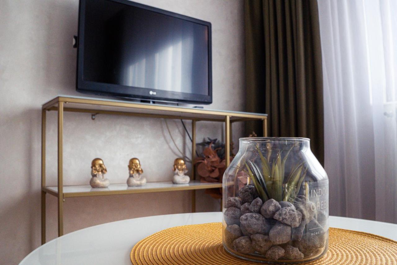 Apartament Milcov Гура Хуморулуй Екстериор снимка
